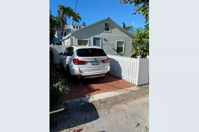 1102 Pearl Street, Key West, FL 33040 - Photo 1