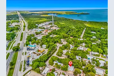 104 Poinciana Drive, Key Largo, FL 33037 - Photo 3