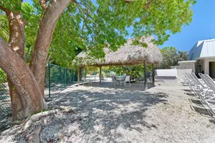 2000 Coco Plum Dr, Marathon, FL 33050 - Photo 29