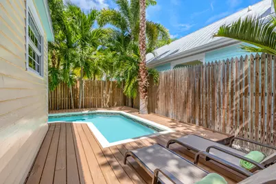525 Simonton Street, Key West, FL 33040 - Photo 59
