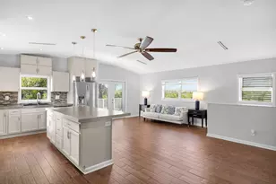 300 Ave C, Big Coppitt, FL 33040 - Photo 11