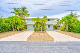581 10th St, Key Colony Beach, FL 33051 - Photo 45