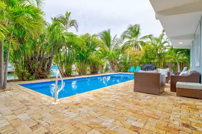 581 10th Street, Key Colony Beach, FL 33051 - Photo 41