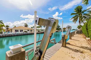 351 5th St, Key Colony Beach, FL 33051 - Photo 39