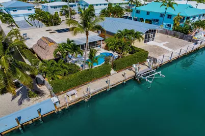 351 5th Street, Key Colony Beach, FL 33051 - Photo 13