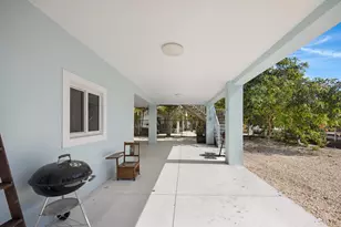 142 Peg Leg Ln, Cudjoe Key, FL 33042 - Photo 15