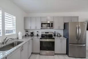 10877 Overseas Hwy, Marathon, FL 33050 - Photo 11
