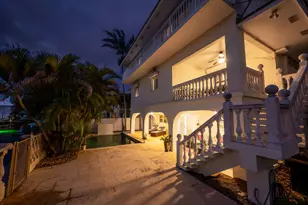 27 Evergreen Ave, Key Haven, FL 33040 - Photo 5