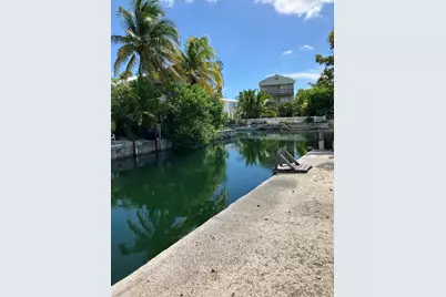 290 Leo Lane, Geiger Key, FL 33040 - Photo 5