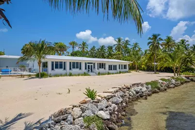 80201 Overseas Highway, Upper Matecumbe Key Islamorada, FL 33036 - Photo 1