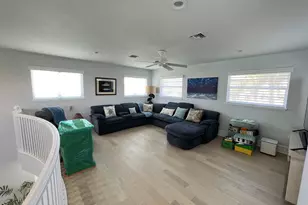124 S Indies Dr, Duck Key, FL 33050 - Photo 11