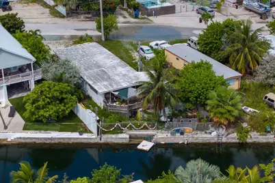 256 Mars Lane, Geiger Key, FL 33040 - Photo 7