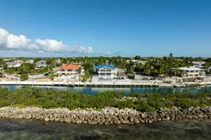308 Sabal St, Duck Key, FL 33050 - Photo 63