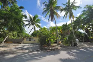 5353 Dogwood Dell St, Marathon, FL 33050 - Photo 1