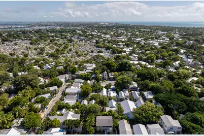 711 Galveston Lane, Key West, FL 33040 - Photo 31
