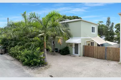 80 Le Grand Drive, Key Largo, FL 33037 - Photo 1