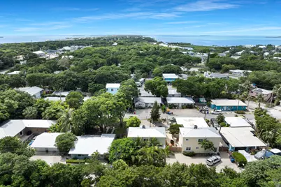 80 Le Grand Drive, Key Largo, FL 33037 - Photo 3