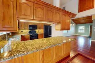 2016 Fogarty Ave, Key West, FL 33040 - Photo 9