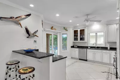 860 Lagoon Drive, Summerland Key, FL 33042 - Photo 9