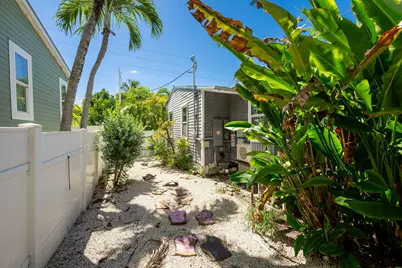 2827 Staples Avenue, Key West, FL 33040 - Photo 47
