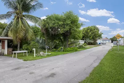 122nd Street Gul, Marathon, FL 33050 - Photo 5