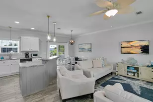 121 Venetian Dr, Lower Matecumbe, FL 33036 - Photo 11