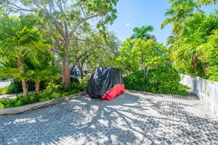 809 Washington St, Key West, FL 33040 - Photo 33