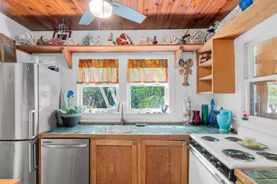 140 Tavern Drive, Key Largo, FL 33070 - Photo 11
