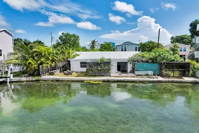 4 Shore Drive, Lower Sugarloaf Key, FL 33040 - Photo 3