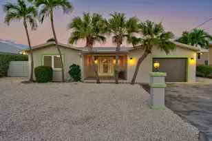 600 12th St, Key Colony Beach, FL 33051 - Photo 5