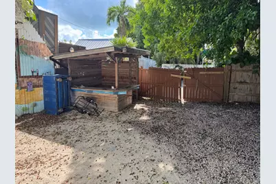 418 Olivia Street, Key West, FL 33040 - Photo 11