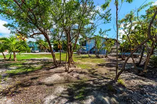 142 Gulfview Dr, Lower Matecumbe, FL 33036 - Photo 17