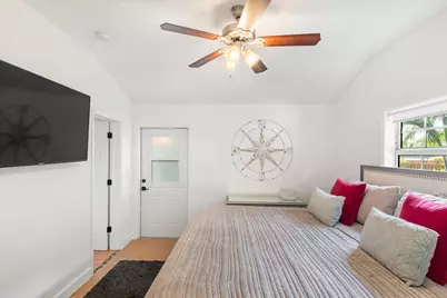 2105 Fogarty Avenue, Key West, FL 33040 - Photo 31
