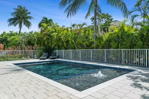 1100 S Indies Dr, Duck Key, FL 33050 - Photo 35