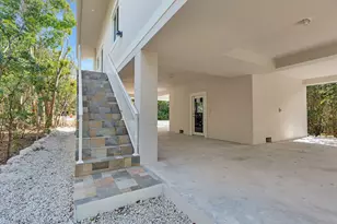 14 Tarpon Ave, Key Largo, FL 33037 - Photo 3