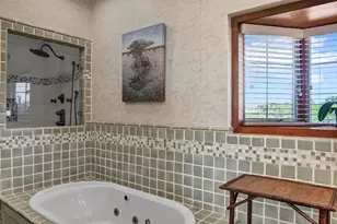 258 W Seaview Cir, Duck Key, FL 33050 - Photo 15