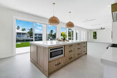 117 Leoni Drive, Plantation Key, FL 33036 - Photo 9
