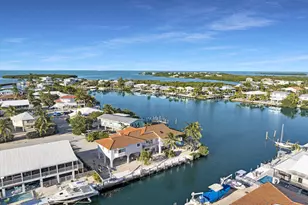 123 W Bruce Ct, Marathon, FL 33050 - Photo 1