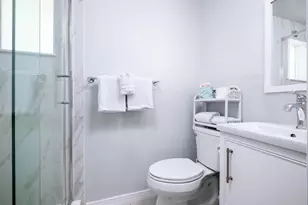 261 - 271 9th St, Key Colony Beach, FL 33051 - Photo 21