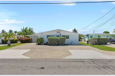 261 - 271 9th Street, Key Colony Beach, FL 33051 - Photo 7
