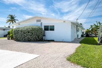 261 - 271 9th Street, Key Colony Beach, FL 33051 - Photo 33