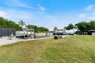 127 Seaside Ave, Key Largo, FL 33037 - Photo 49