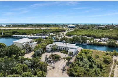 7501 Gulfstream Boulevard, Marathon, FL 33050 - Photo 1