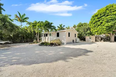 543 74th Street, Miami Beach, FL 33050 - Photo 1
