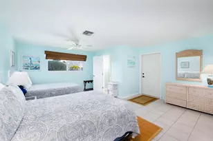 271 9th St, Key Colony Beach, FL 33051 - Photo 13