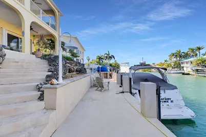 340 E Seaview Drive, Duck Key, FL 33050 - Photo 25
