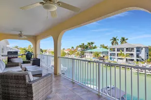 340 E Seaview Dr, Duck Key, FL 33050 - Photo 9