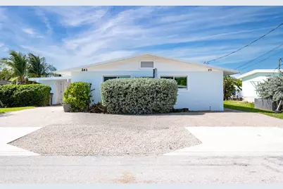 261 9th Street, Key Colony Beach, FL 33051 - Photo 31