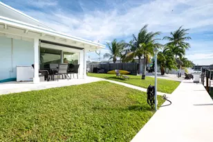 261 9th St, Key Colony Beach, FL 33051 - Photo 27