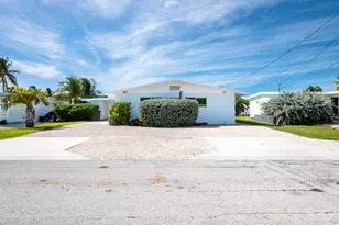 261 9th St, Key Colony Beach, FL 33051 - Photo 29